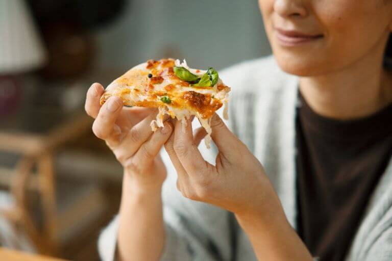 Quesos para pizzas: proceso bajo control, consumidor satisfecho
