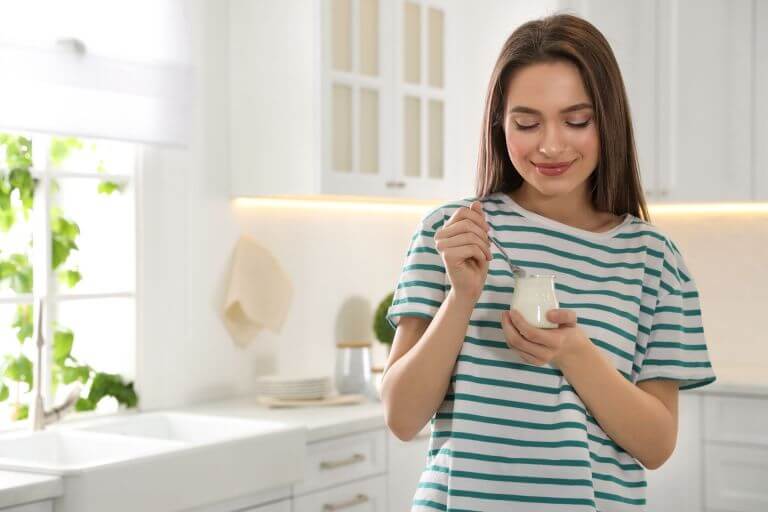 lady eating yogurt