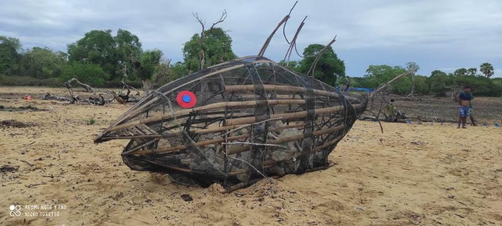 IFF and its Indonesian supplier worked with farmer groups to create plastic debris collection stations like this one and to promote regular beach and community cleanups.
